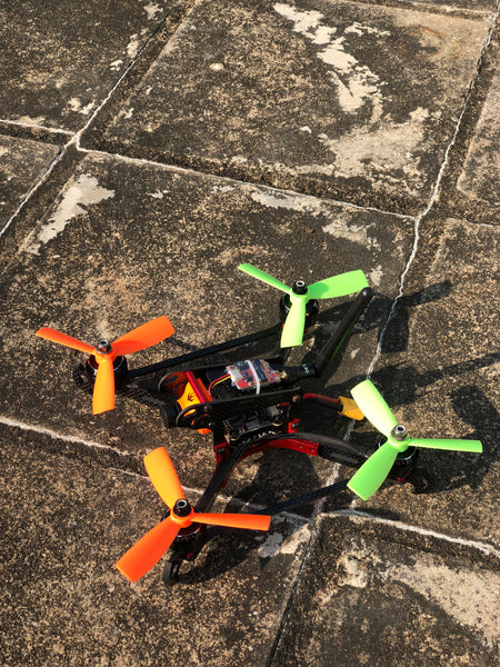 PHOTON,  the 200mm size Quadro/FPV Quadcopter Racing Drone PNP Version