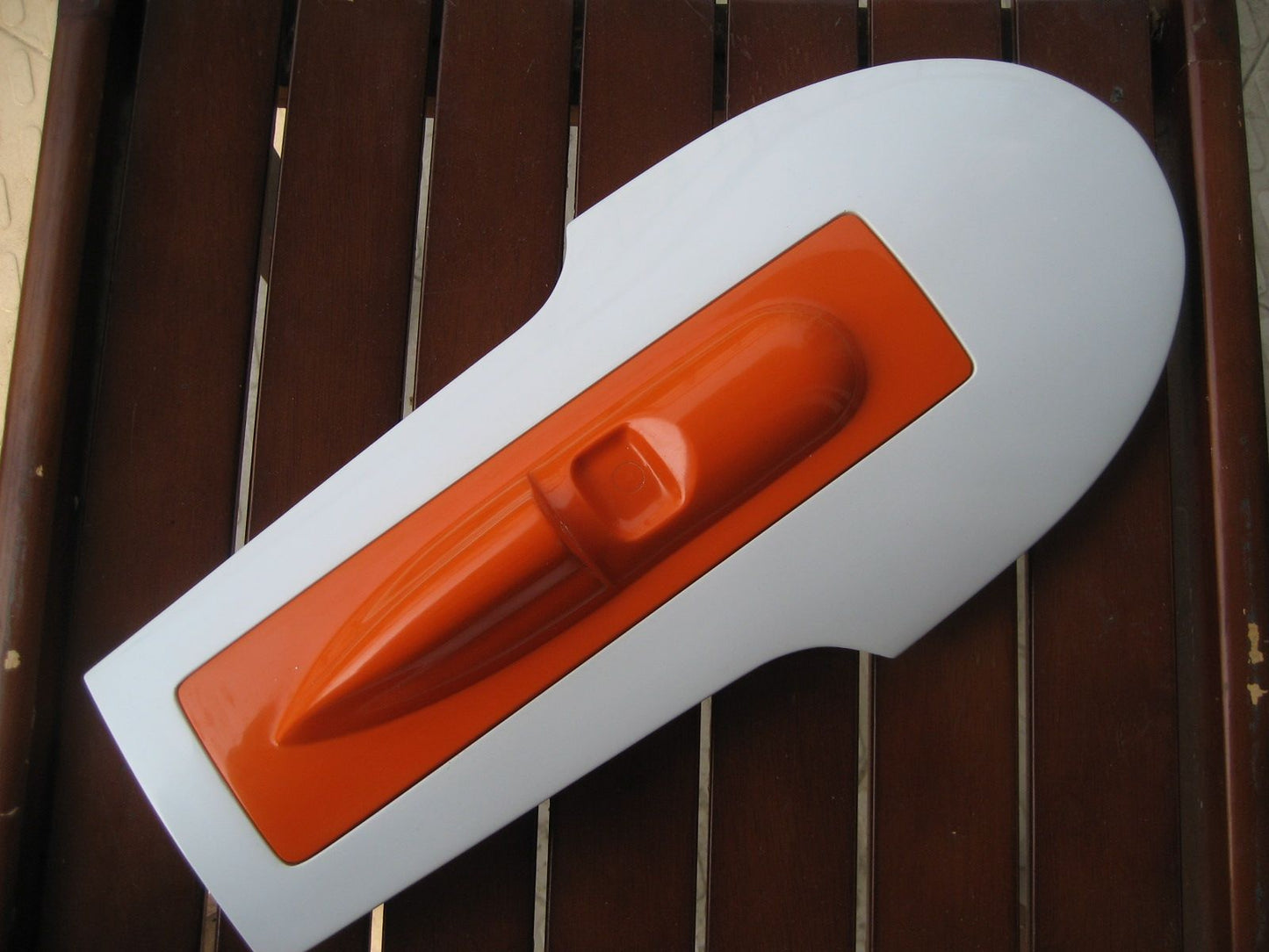 Pre-owned 15.6" RC EP Fiberglass Mia Hydroplane Scale Racing Boat Hull